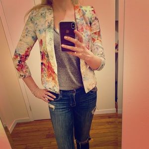 Gorgeous flower pattern jacket Zara